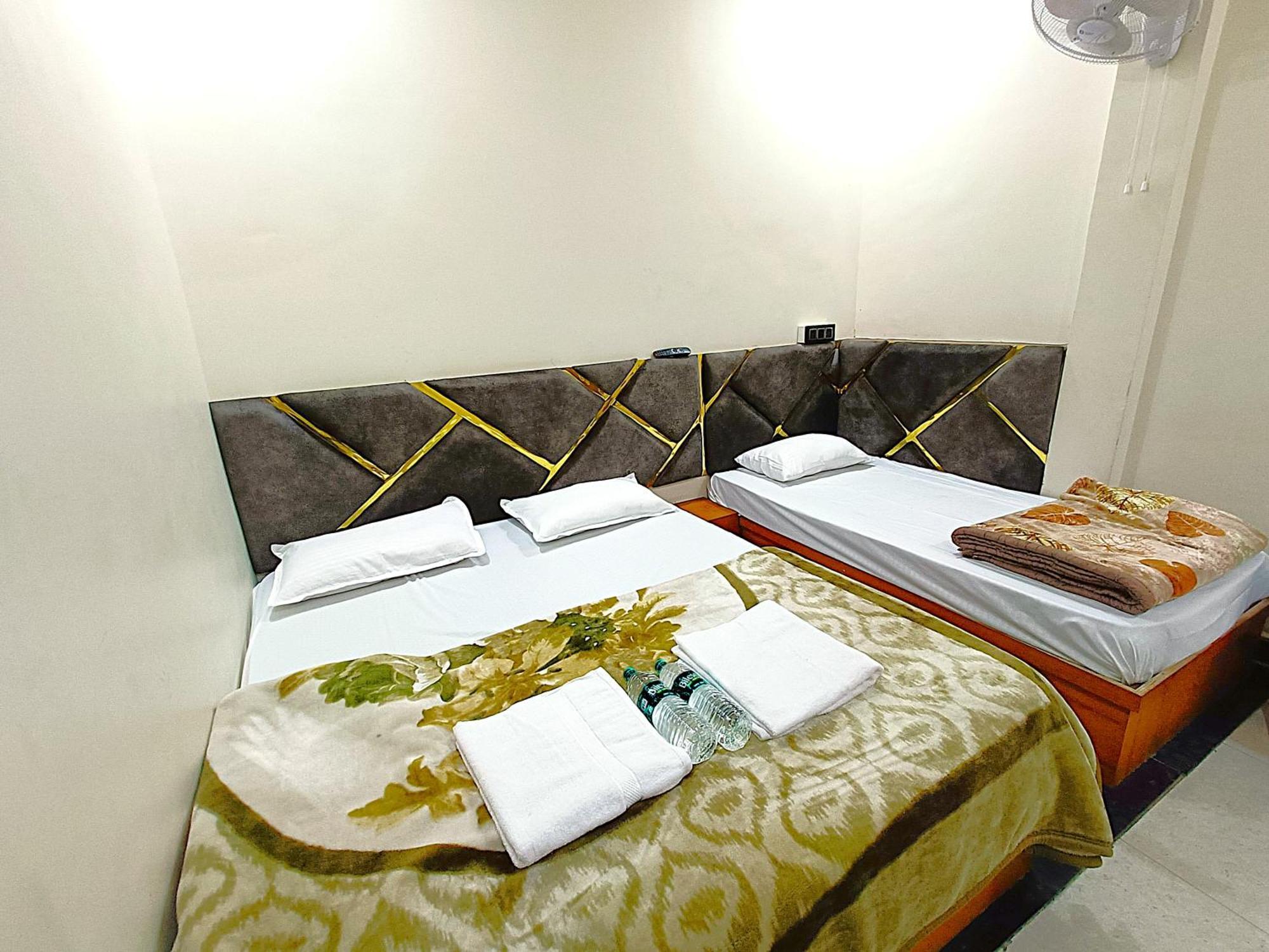 Hotel Shreem Ujjain Exterior foto
